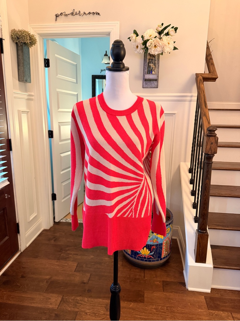 Etcetera NWOT Women’s Pink and Cream Sunburst Swirl Knit Pullover Sweater